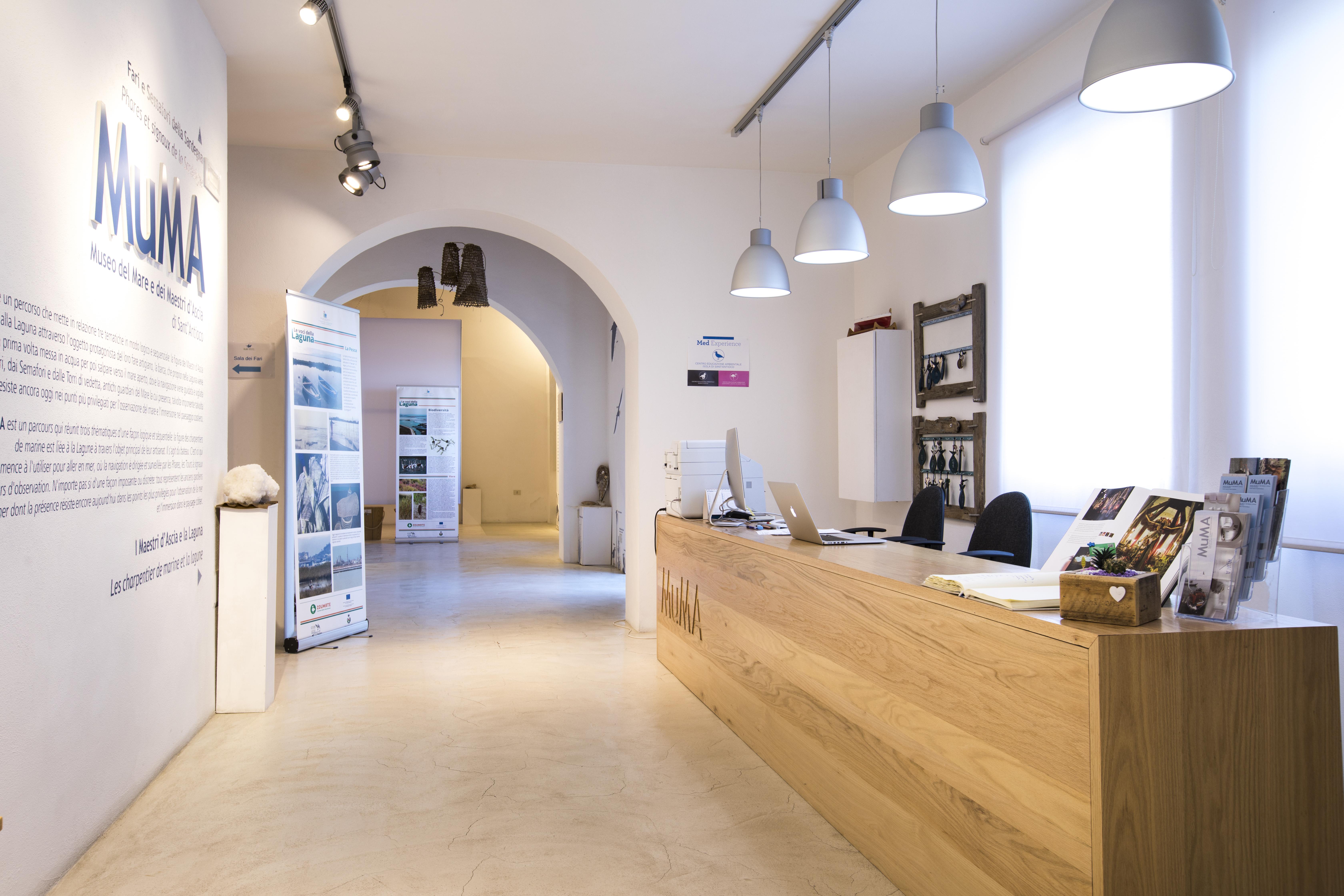 Hostel Muma SantʼAntìoco