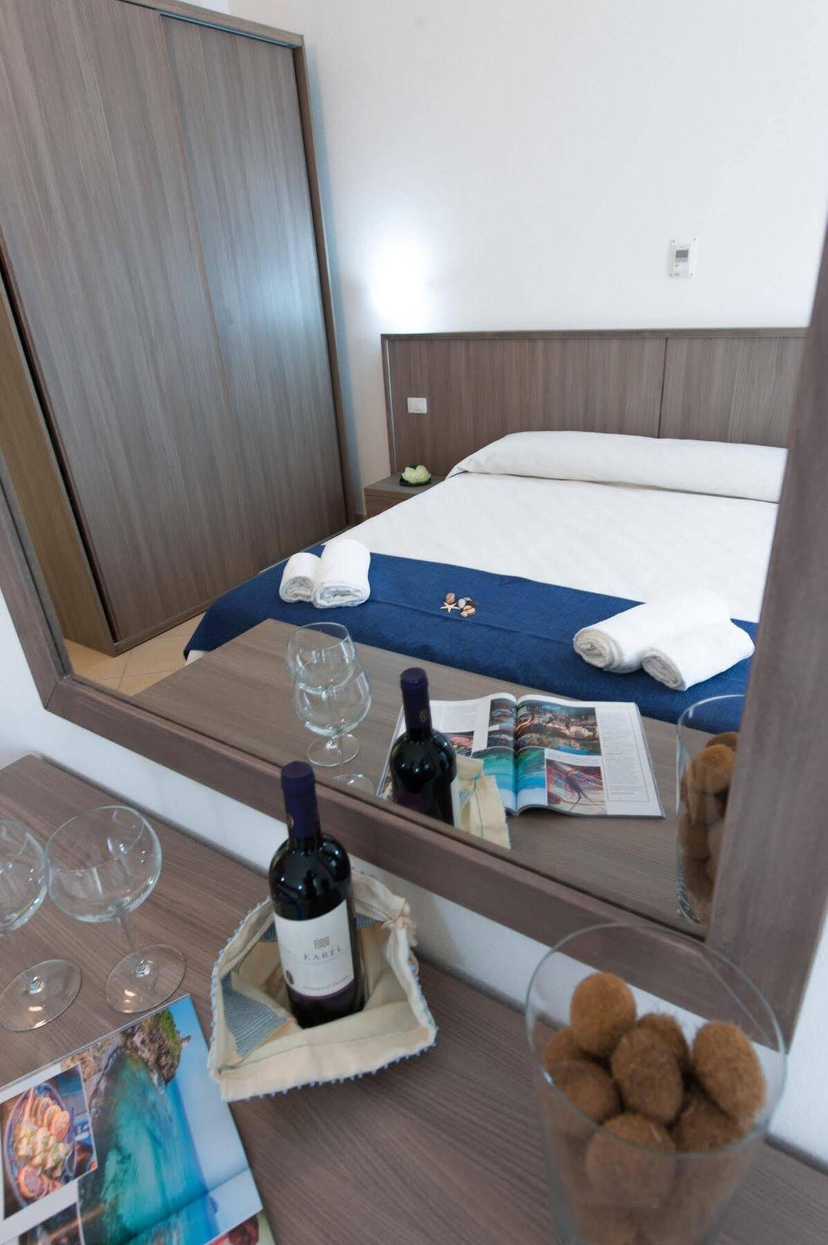 Muma Hostel SantʼAntìoco
